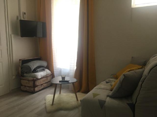 Cosy A Orange